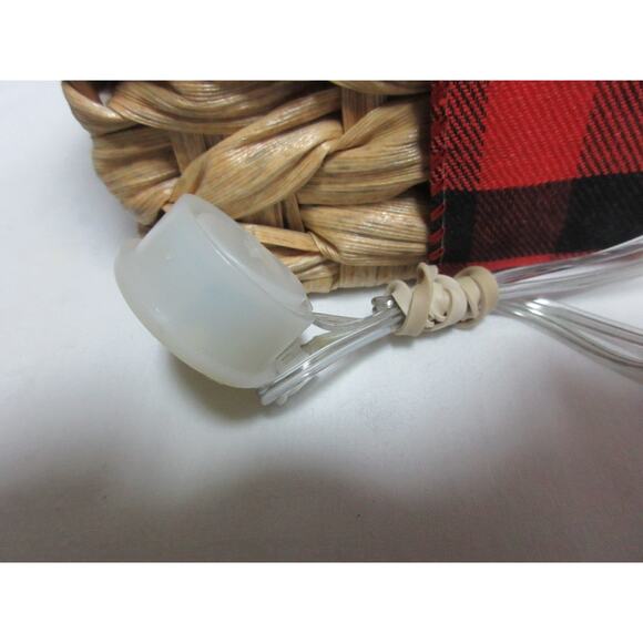 Christmas Gift Present Rattan Box Light Up Cardinal Buffalo Plaid Pinecones 6x6 - Picture 8 of 8